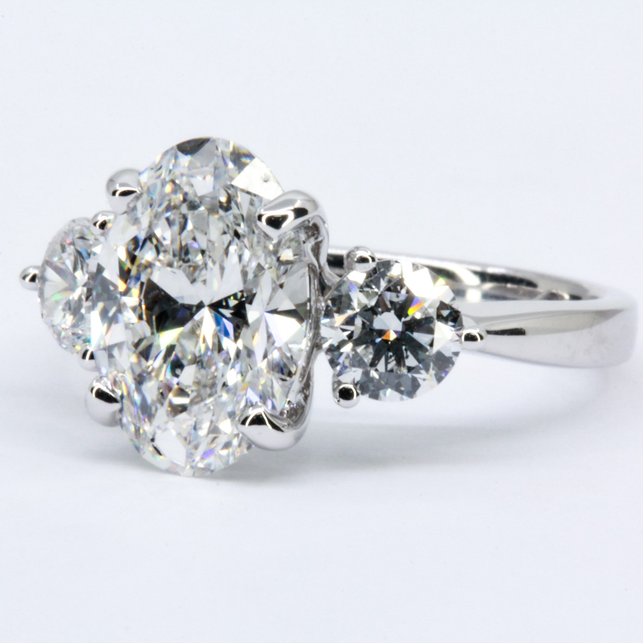 18ct White Gold Certified Lab Grown Diamond Ring | Allgem Jewellers